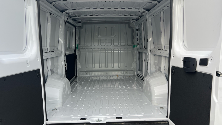 Citroen Relay 3500 L2 Diesel 2.2 BlueHDi 140 H1 Van Enterprise